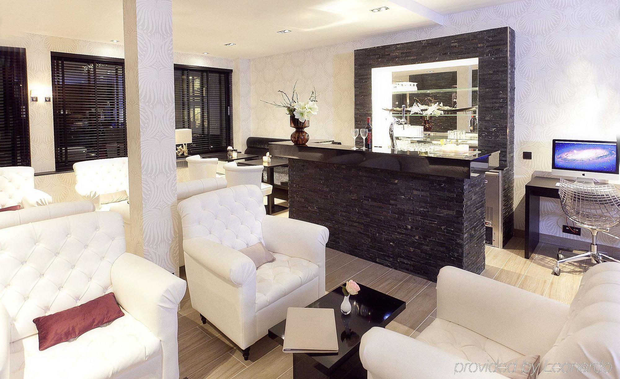 Van Der Valk Hotel Den Haag - Voorschoten Ngoại thất bức ảnh