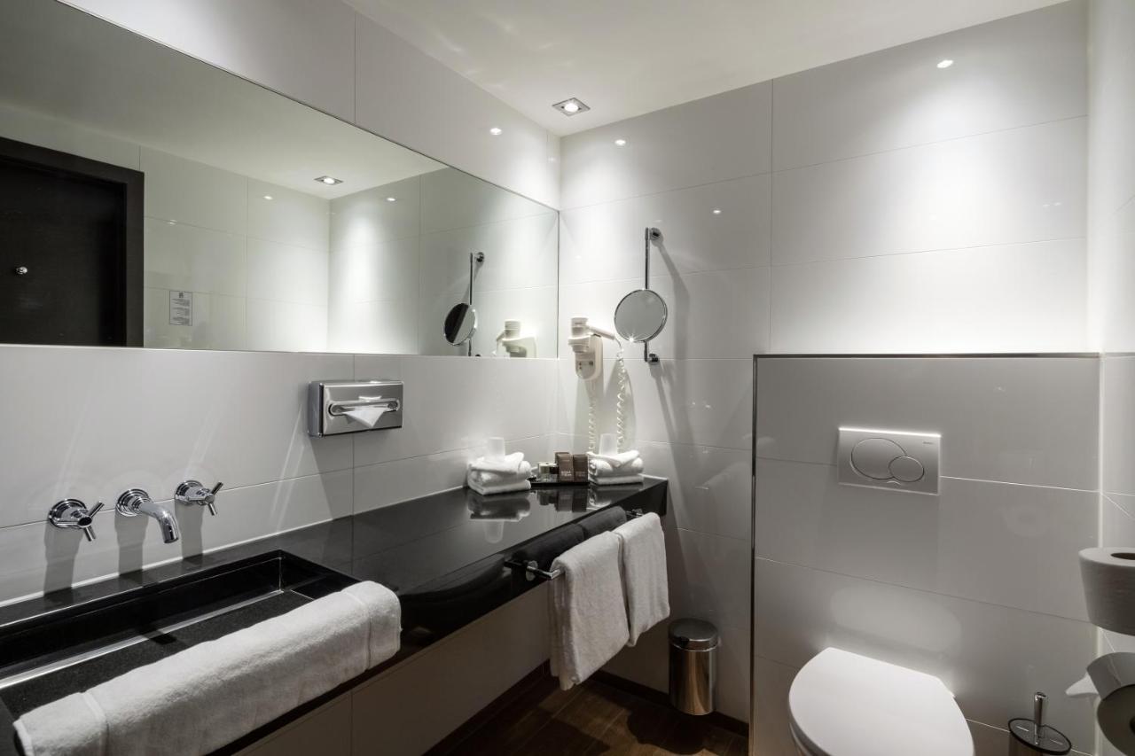 Van Der Valk Hotel Den Haag - Voorschoten Ngoại thất bức ảnh