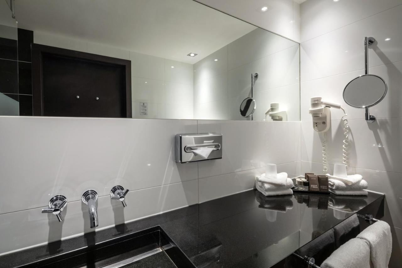 Van Der Valk Hotel Den Haag - Voorschoten Ngoại thất bức ảnh